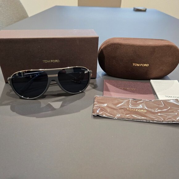 Tom Ford Dimitry Sunglasses TF334 20V Gray/Palladium 59mm - Picture 14 of 14